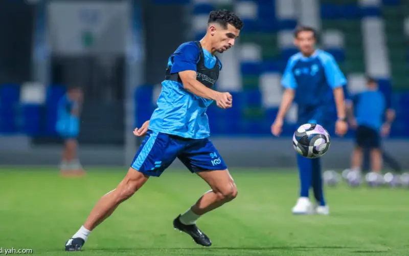 انتقال حر وعقد 5 مواسم.. الهلال يخطف العنزي